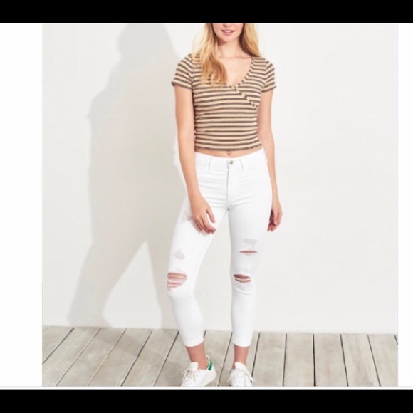 💋💋NWT HOLLISTER CROP SKINNY - Picture 2 of 3